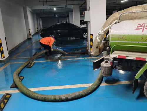 地下车库汽车吸污